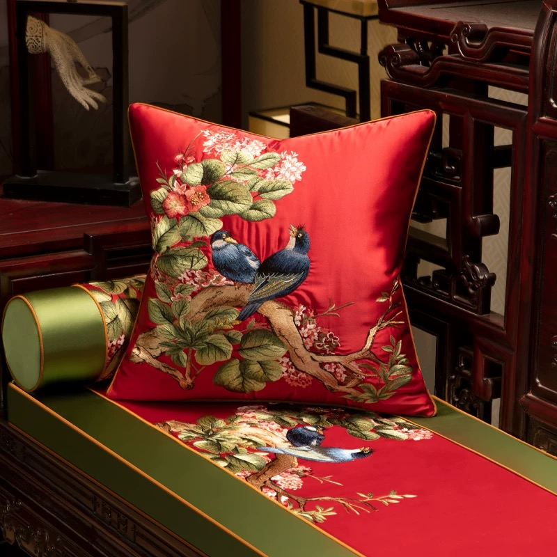 Luxurious Embroidered Silk-lik - مراجعة Pillow Insert 18X18 وسعره