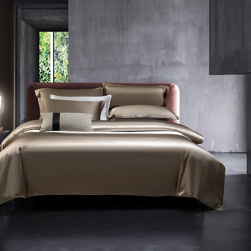 100% Mulberry Silk Duvet Cover - مراجعة Silk Sheet Set وسعره