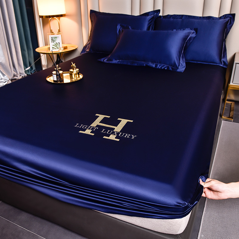 Luxury Ice Silk Fabrics Elasti - مراجعة Silk Sheet Set وسعره