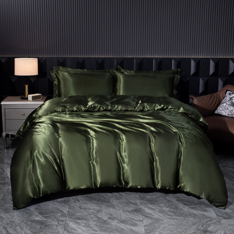 Solid Silk Bedding Set with Du - مراجعة Silk Sheet Set وسعره